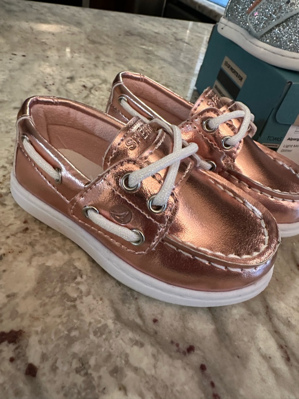Sperry Kids Rose Gold Boat Shoes Size 4 Metallic Toddler Girl Never Worn